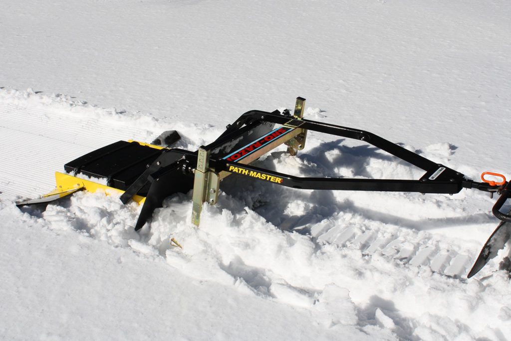 PATH-MASTER SNO-RAZOR 